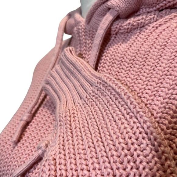 PINK by Victoria's Secret Women's Pink Knit Hooded Cropped Sweater Size X-Small - Picture 3 of 10